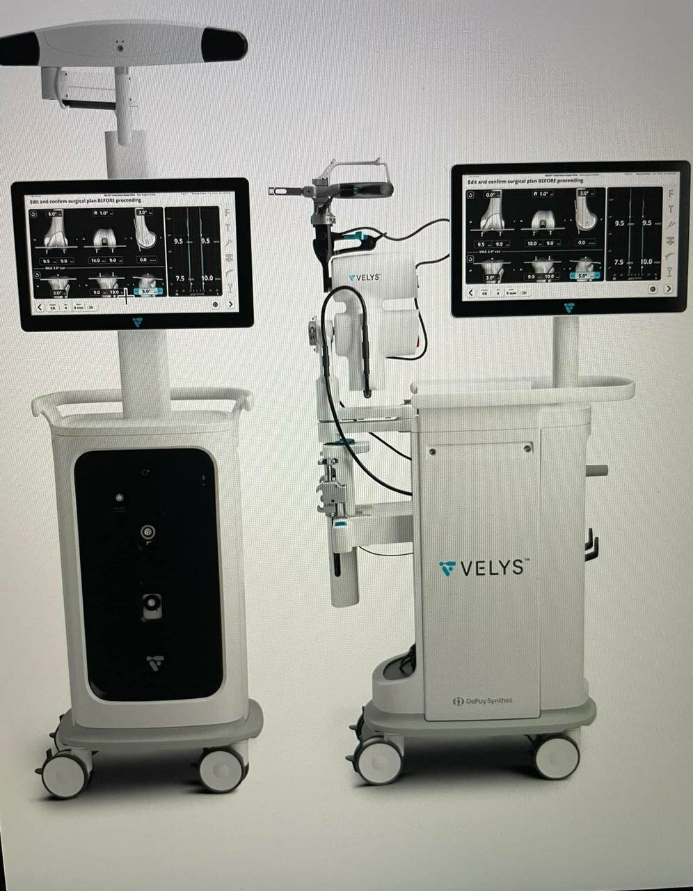 India First Velys Robotic assisted Knee Replacement Solution at Mahajan Hospital